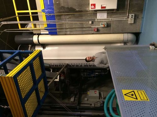 image.jpg (57.85 KiB) Vist 3486 gange Cido foran én af de 16 skummere til Oceanariet