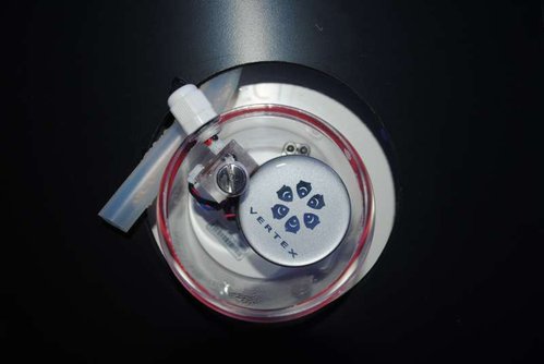 Vertex Vectra Engine med luftindtaget til skummeren