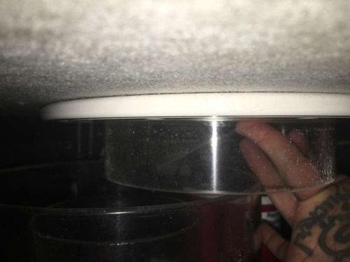 IMG_0019.JPG (39.54 KiB) Vist 1243 gange Bum, låget kan fandme komme af inde i skabet!