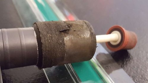 Slibespor på magneten.jpg (36.16 KiB) Vist 31755 gange Der er tydelige slibespor på magneten.