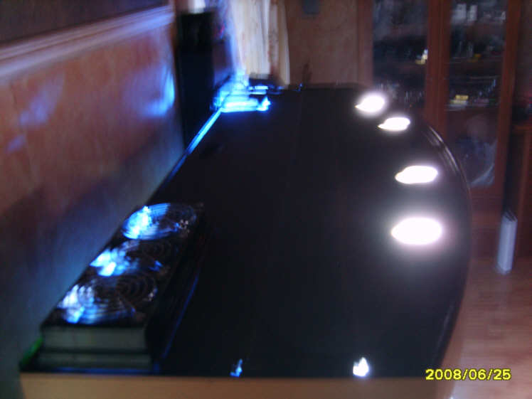 XL800483.jpg