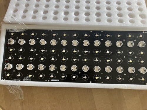 IMG_1123.jpeg (3.28 MiB) Vist 5729 gange ICon led board i opgraderingpakken