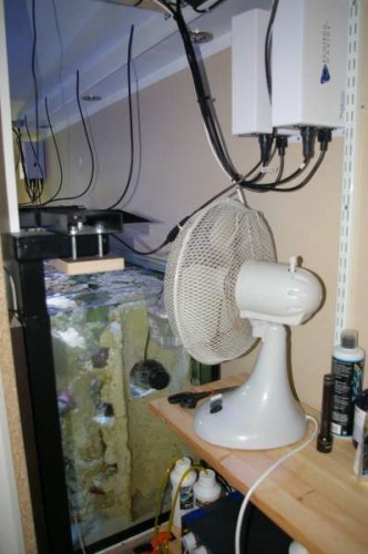 Teknik side.JPG (27.7 KiB) Vist 2208 gange Teknikken set med overfladen i baggrunden. Rummene er lige store i begge sider.