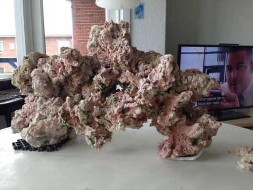 foto(26).JPG (57.19 KiB) Vist 1380 gange Færdig limet og skåret. tog mig 2 dage at blive enig med mig selv om hvordan det skulle ende ud.