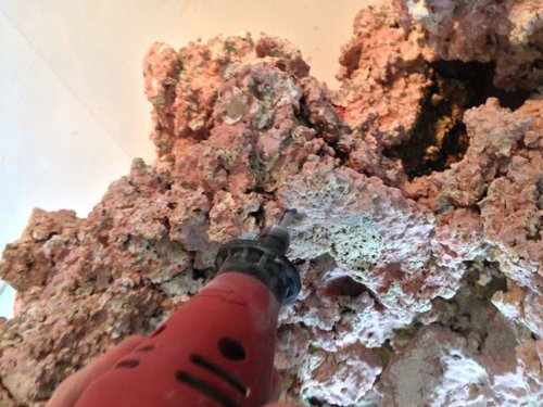 foto(29).JPG (61.63 KiB) Vist 1380 gange Min lille sliber i brug, sleb alle huller ud, da et bor kan ødelægge mere end gavn.